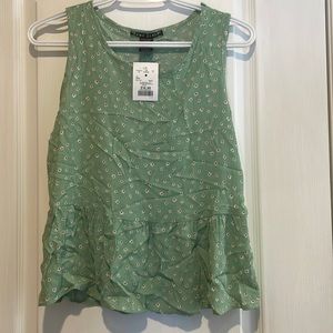 Camisole verte à fleurs